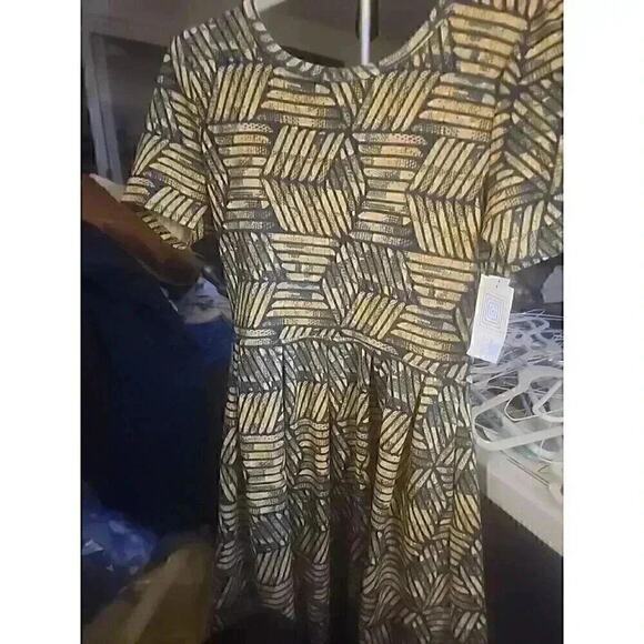 womens lularoe amelia dress medium NWT CR4 EXCELLENT - Picture 1 of 8